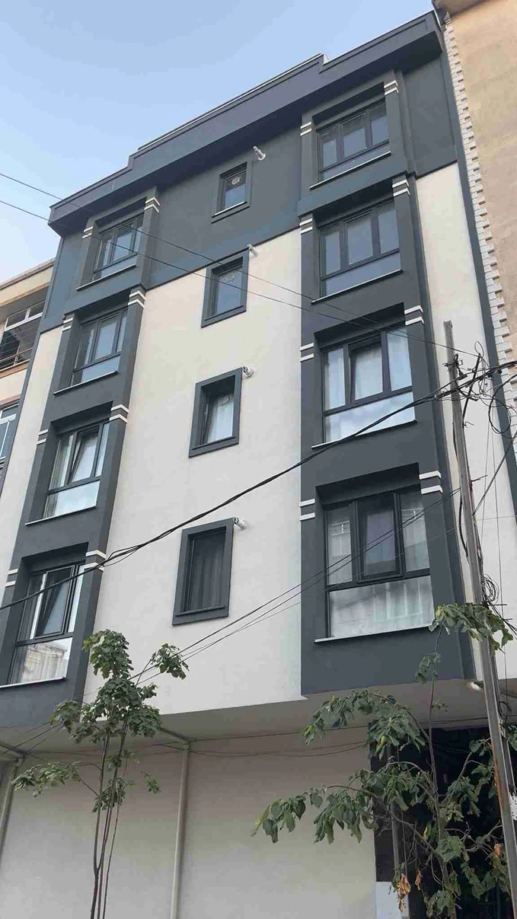 Yakut Apartmanı