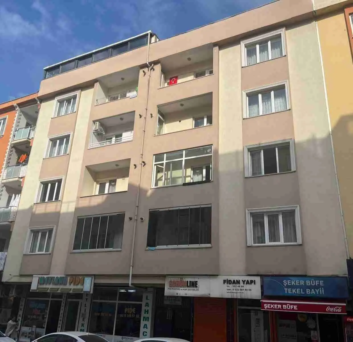 Zümrüt 1 Apartmanı